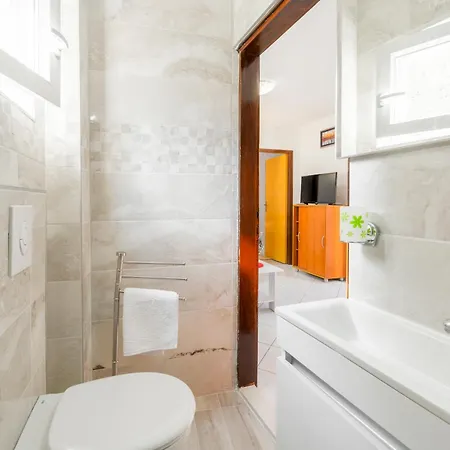 Roma Apartment