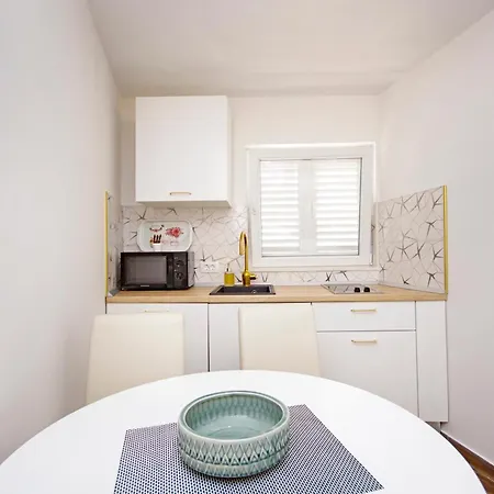 Roma Apartment