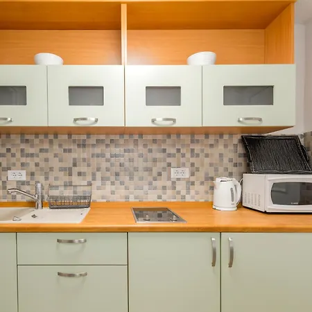 Apartment Roma *