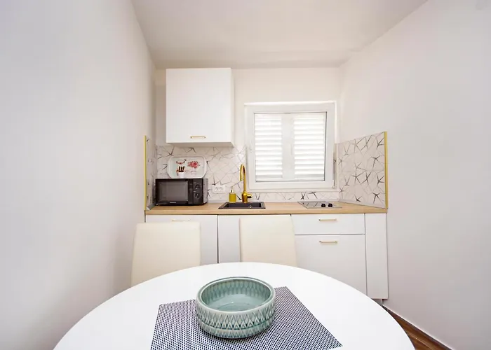 Roma Apartmán
