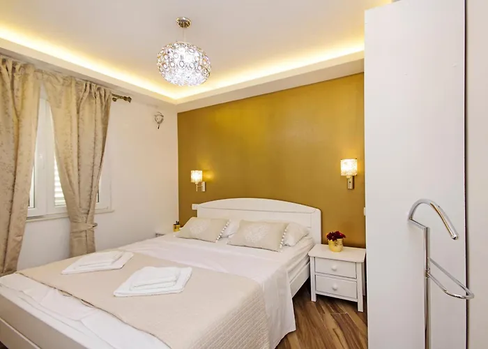 Roma Baška Voda