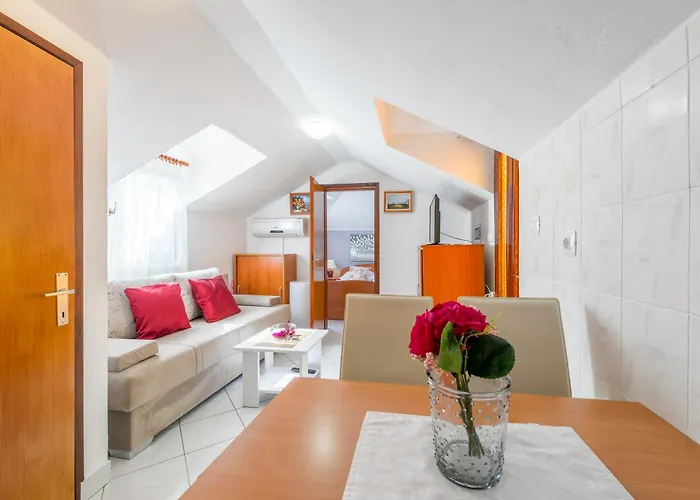 Roma Apartmán